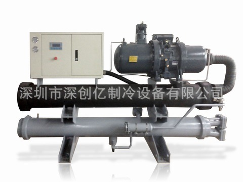 冷水機